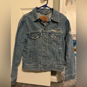 90’s Levi’s jean jacket